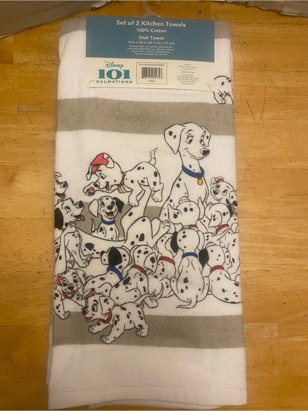 Disney 101 Dalmatians Kitchen Towel - Set of 2 NWT 100% cotton 16x26
